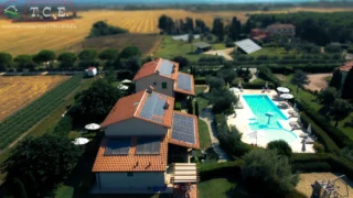 🏡🌞 Agriturismo Campallegro - Energia e Relax a Cecina! 🌿☀
Immerso nella natura e alimentato dal sole! Con l'impianto fotovoltaico installato da T.C.E. questo splendido agriturismo unisce comfort e sostenibilità. 🌎💚
✔ Energia pulita☀
✔ Efficienza, risparmio e minor inquinamento ambientale 🔋
✔ Soggiorno eco-friendly ♻
Vuoi rendere la tua struttura più sostenibile? Contattaci per una consulenza! 📩
#tcesrlatwork #energierinnovabili #fotovoltaico #trinasolar #wurthitalia #sodinstallation #antipiccione
